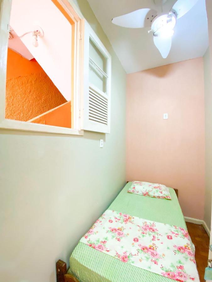 Rio Guesthouse - Um Quarteirao Da Praia De Copacabana Rio de Janeiro Eksteriør bilde