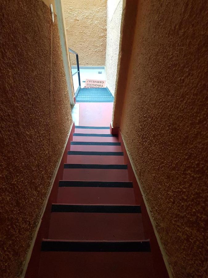 Rio Guesthouse - Um Quarteirao Da Praia De Copacabana Rio de Janeiro Eksteriør bilde
