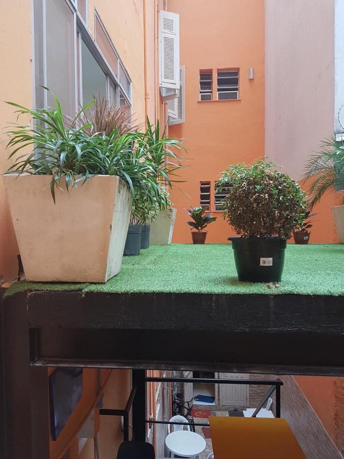 Rio Guesthouse - Um Quarteirao Da Praia De Copacabana Rio de Janeiro Eksteriør bilde