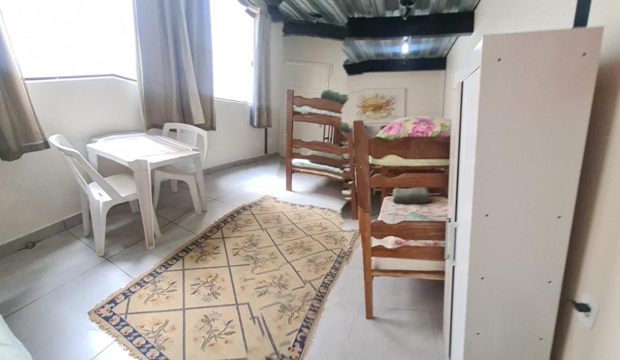 Rio Guesthouse - Um Quarteirao Da Praia De Copacabana Rio de Janeiro Eksteriør bilde
