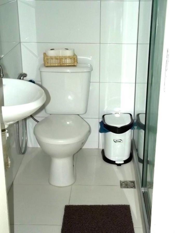 Rio Guesthouse - Um Quarteirao Da Praia De Copacabana Rio de Janeiro Eksteriør bilde